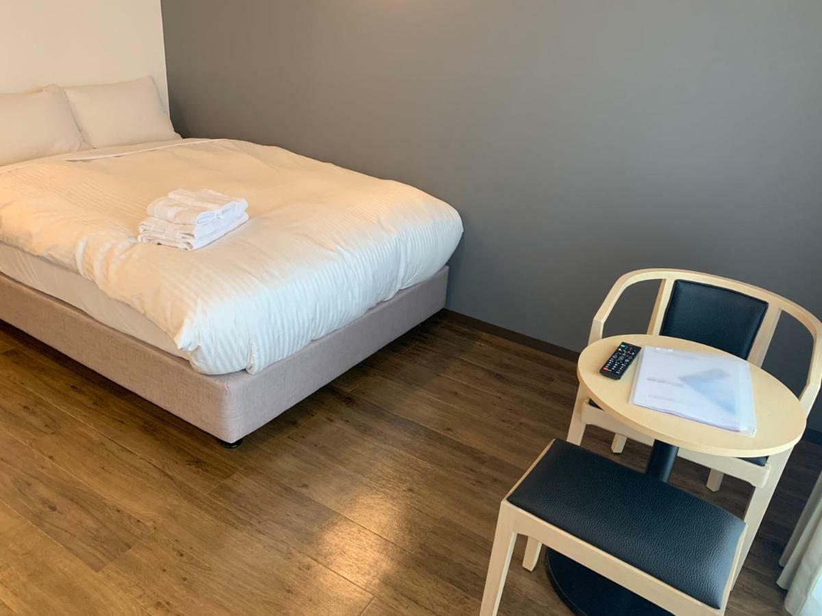 Mr.Kinjo Inn Tomigusuku Dış mekan fotoğraf