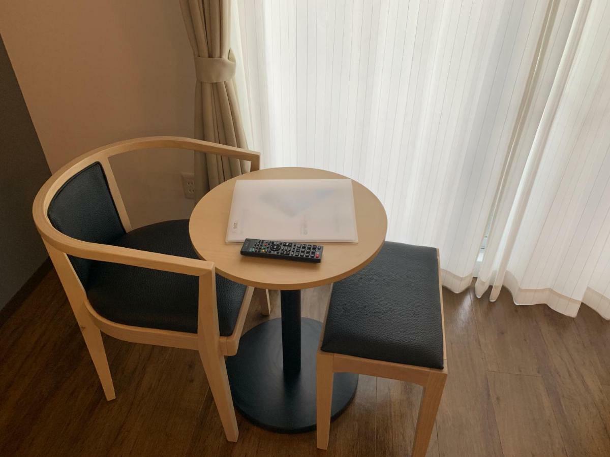 Mr.Kinjo Inn Tomigusuku Dış mekan fotoğraf